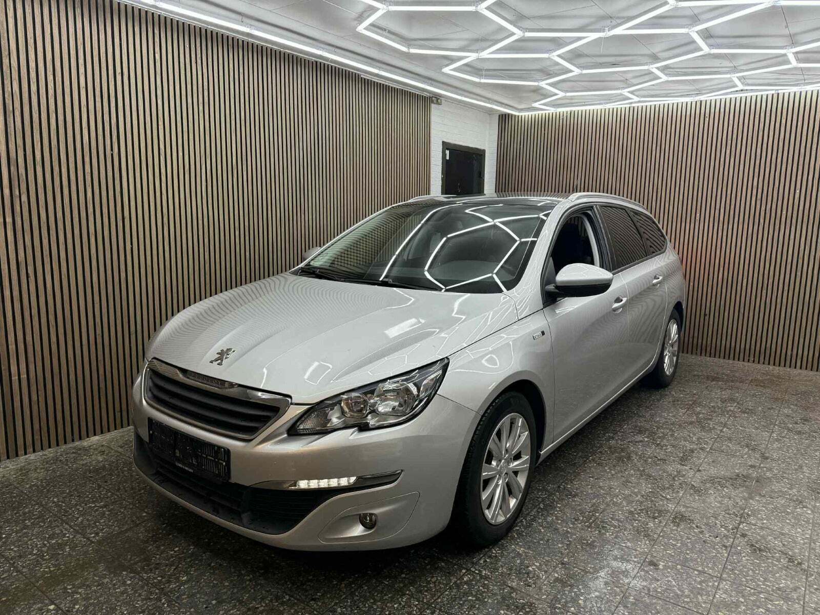 Peugeot 308 1,6 BlueHDi 120 Active SW