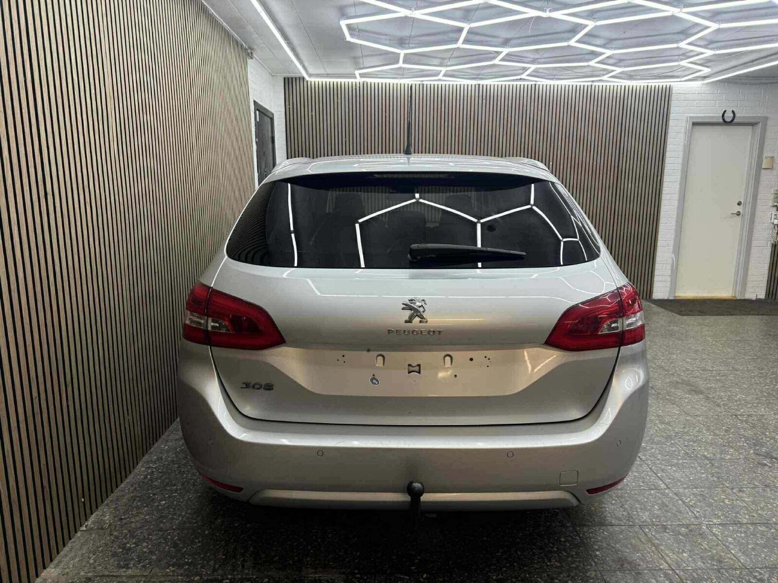 undefined Peugeot 308 fra 2015