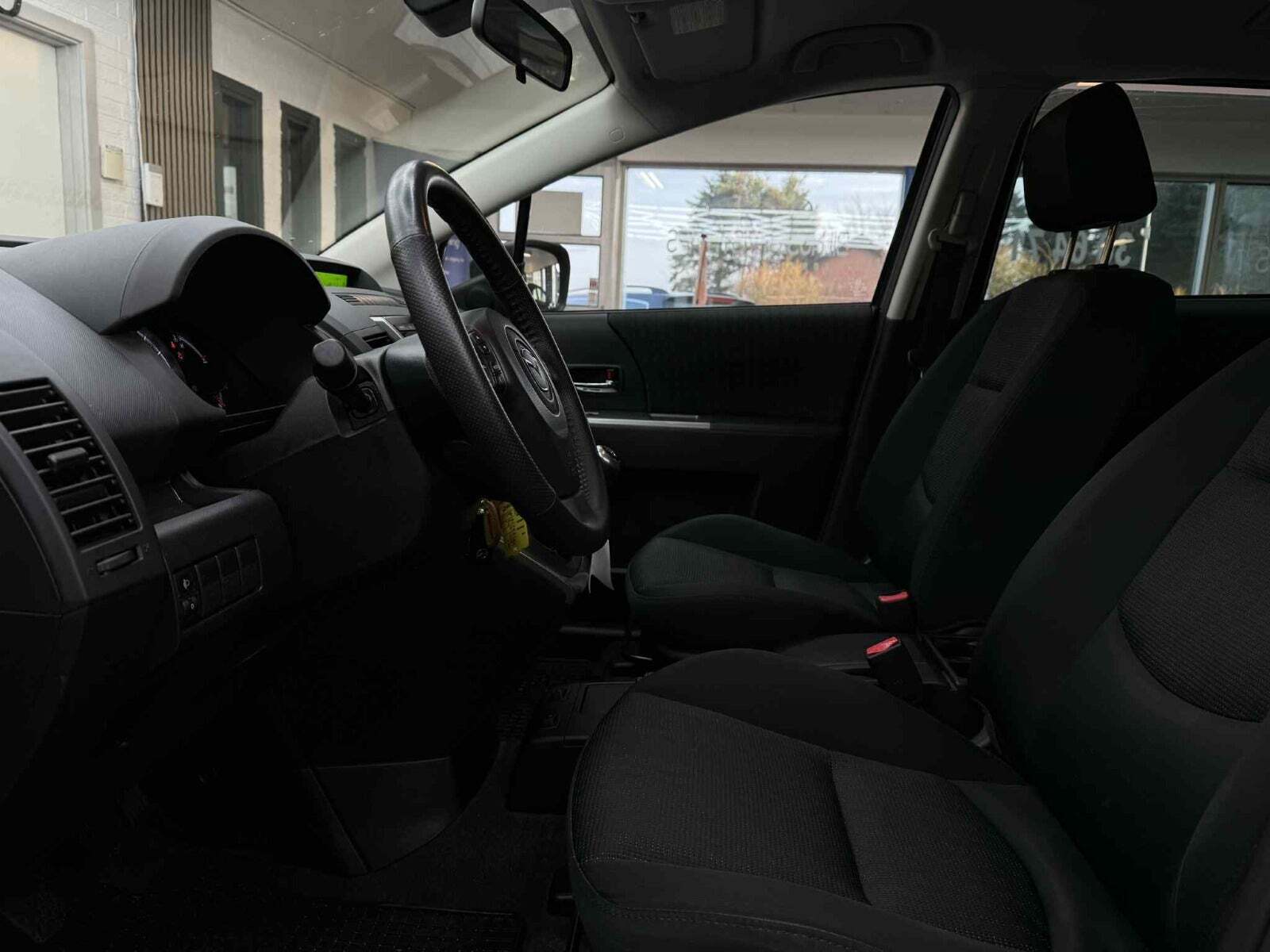 Mazda 5 2,0 Touring 7prs