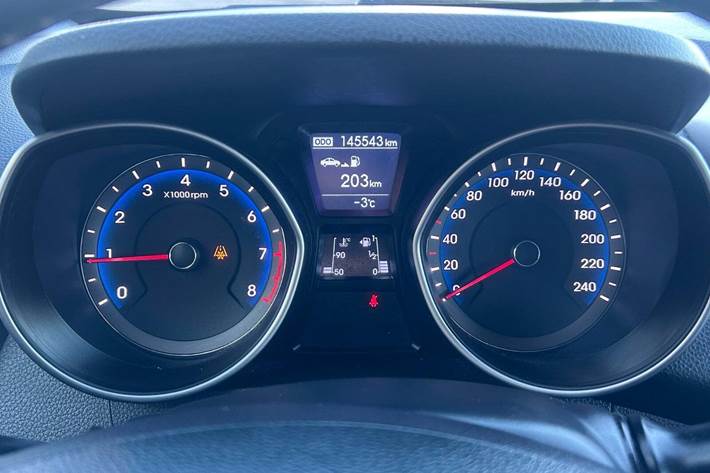 Hvid Hyundai i30 fra 2014