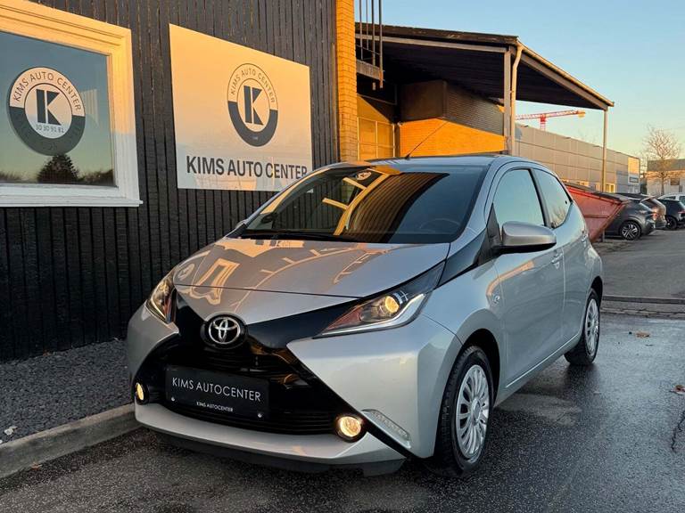 Toyota Aygo 1,0 VVT-i x