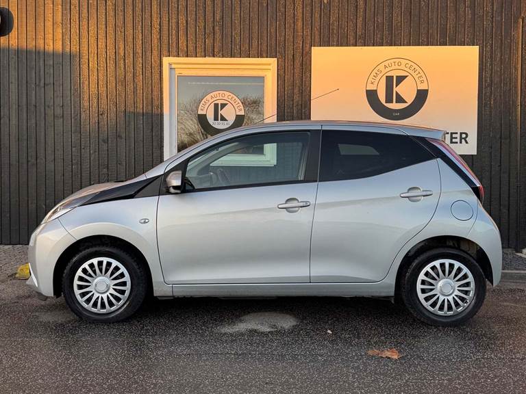 Toyota Aygo 1,0 VVT-i x