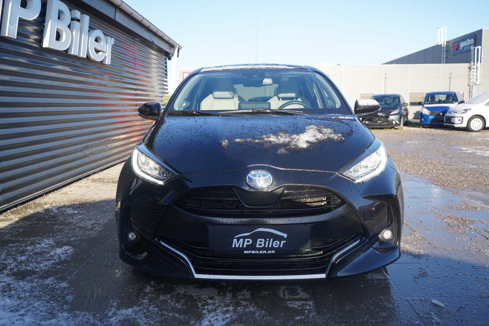 Toyota Yaris 1,5 Hybrid H4 e-CVT