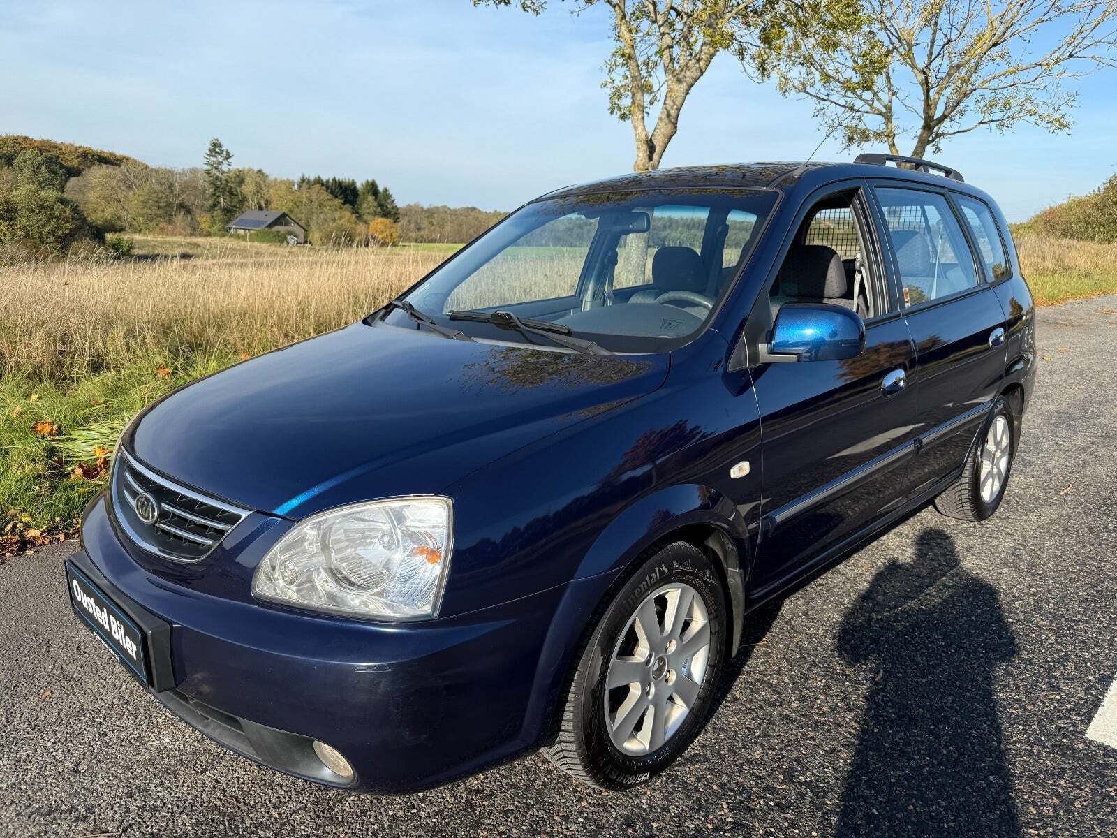 Kia Carens 2,0 LX aut.