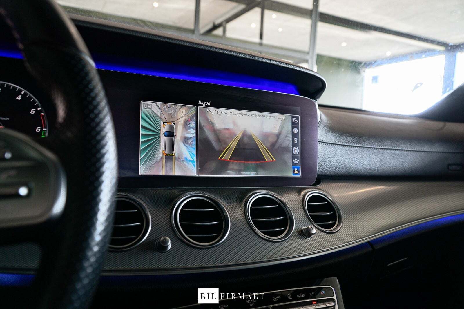 Sort Mercedes E300 de fra 2019