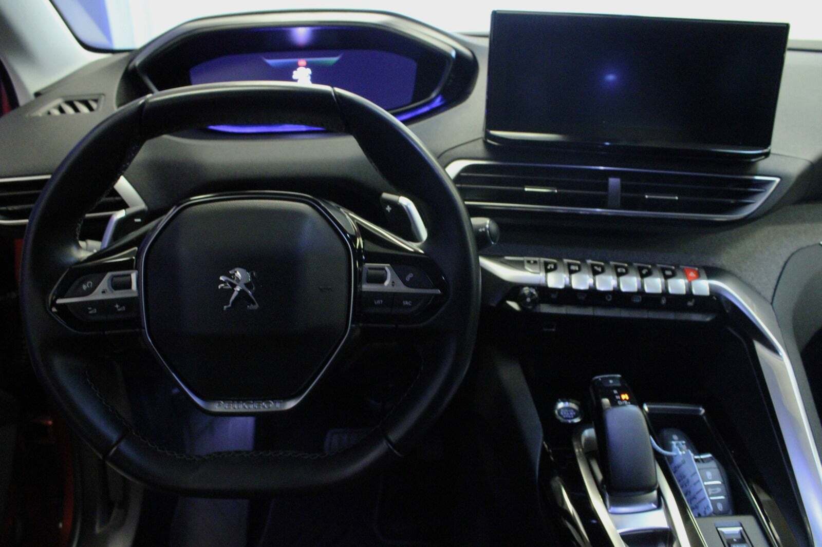 Peugeot 3008 1,6 Hybrid First Selection EAT8