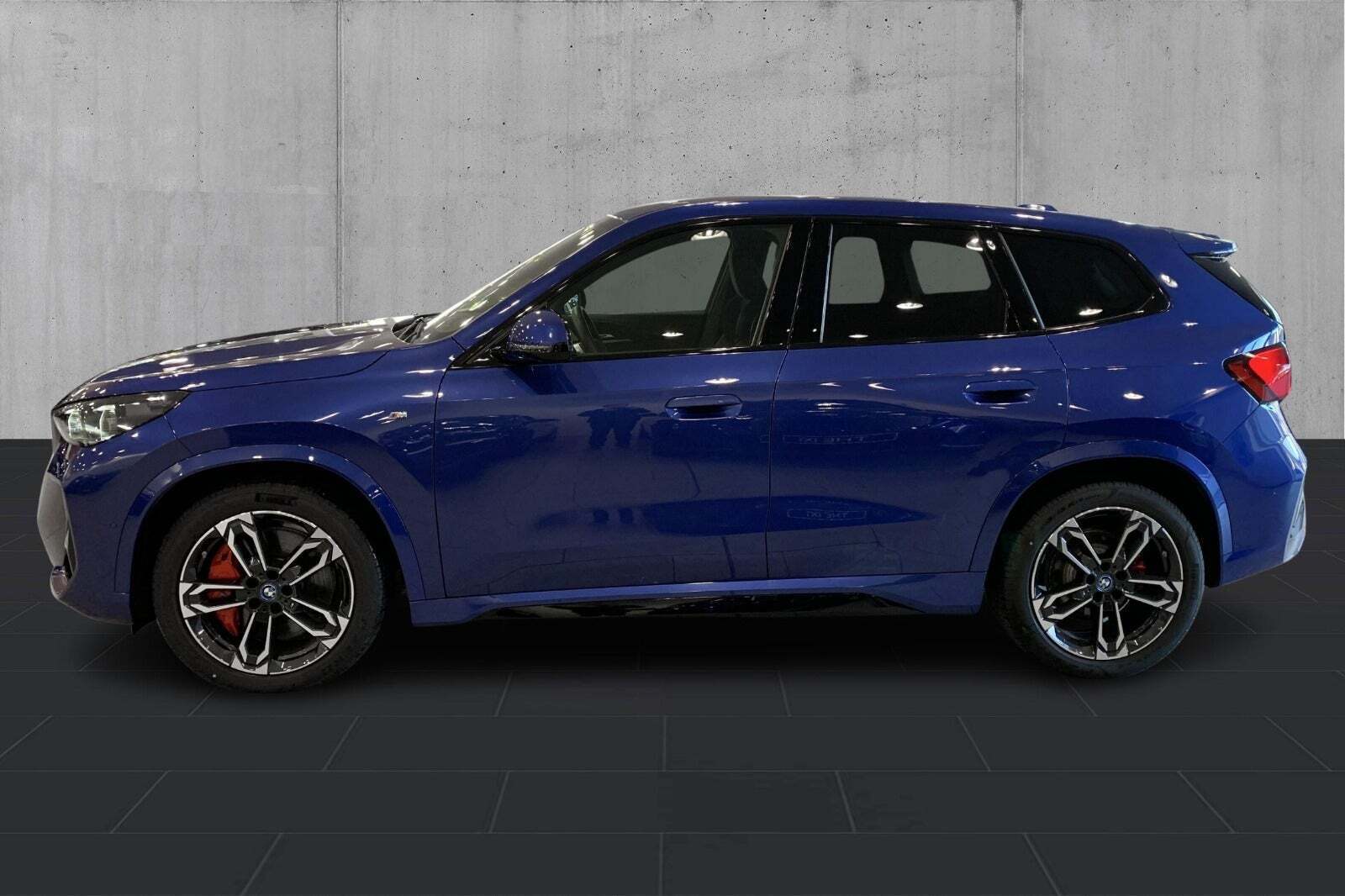 BMW iX1 eDrive20 M-Sport Pro