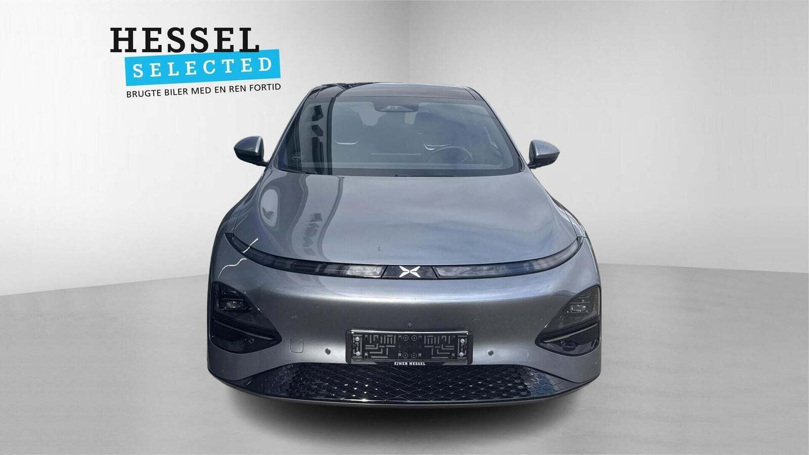 Grå Xpeng G6 fra 2024