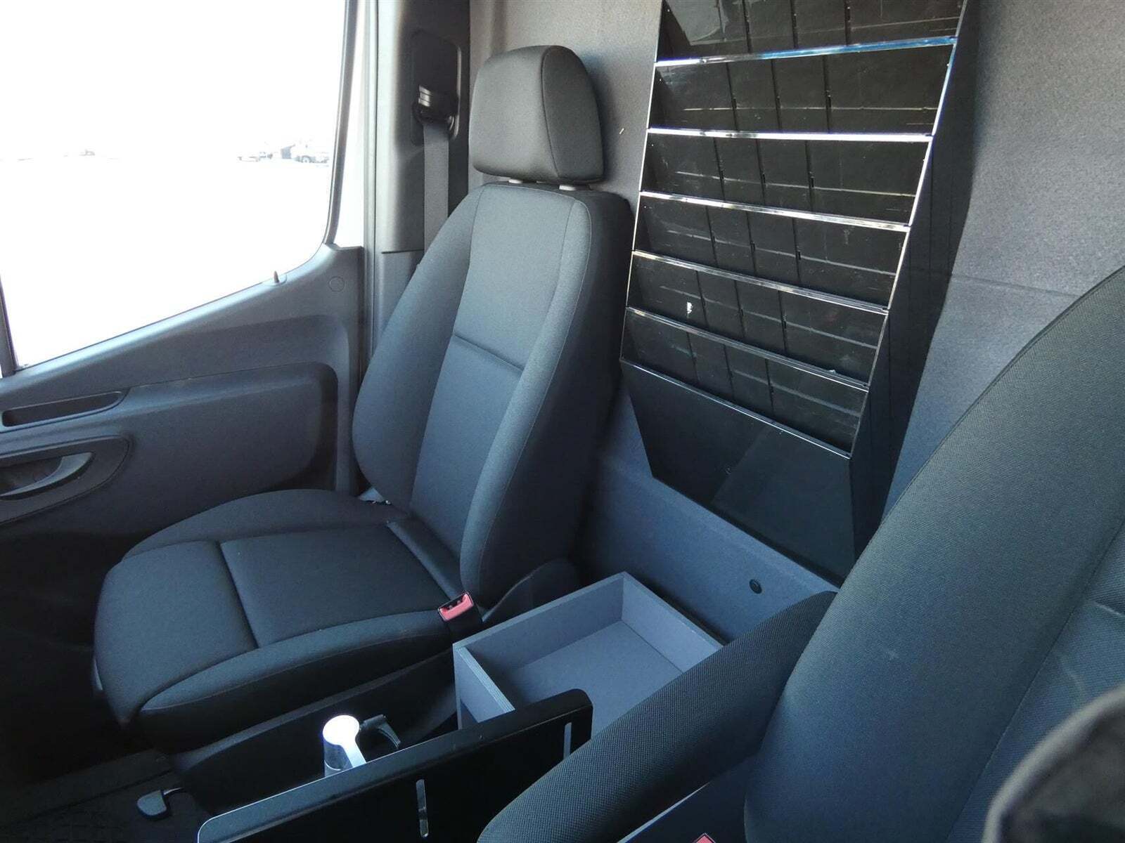 Hvid Mercedes Sprinter 316 fra 2020