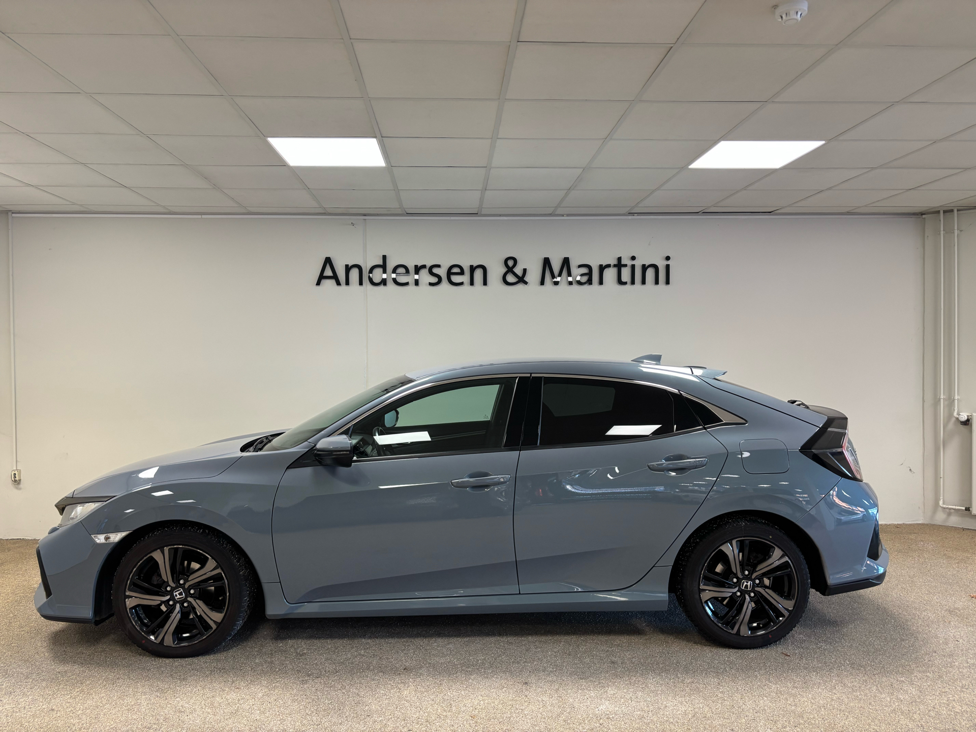 Honda Civic 1,0 VTEC Turbo Elegance Navi CVT 129HK 5d 6g Aut.