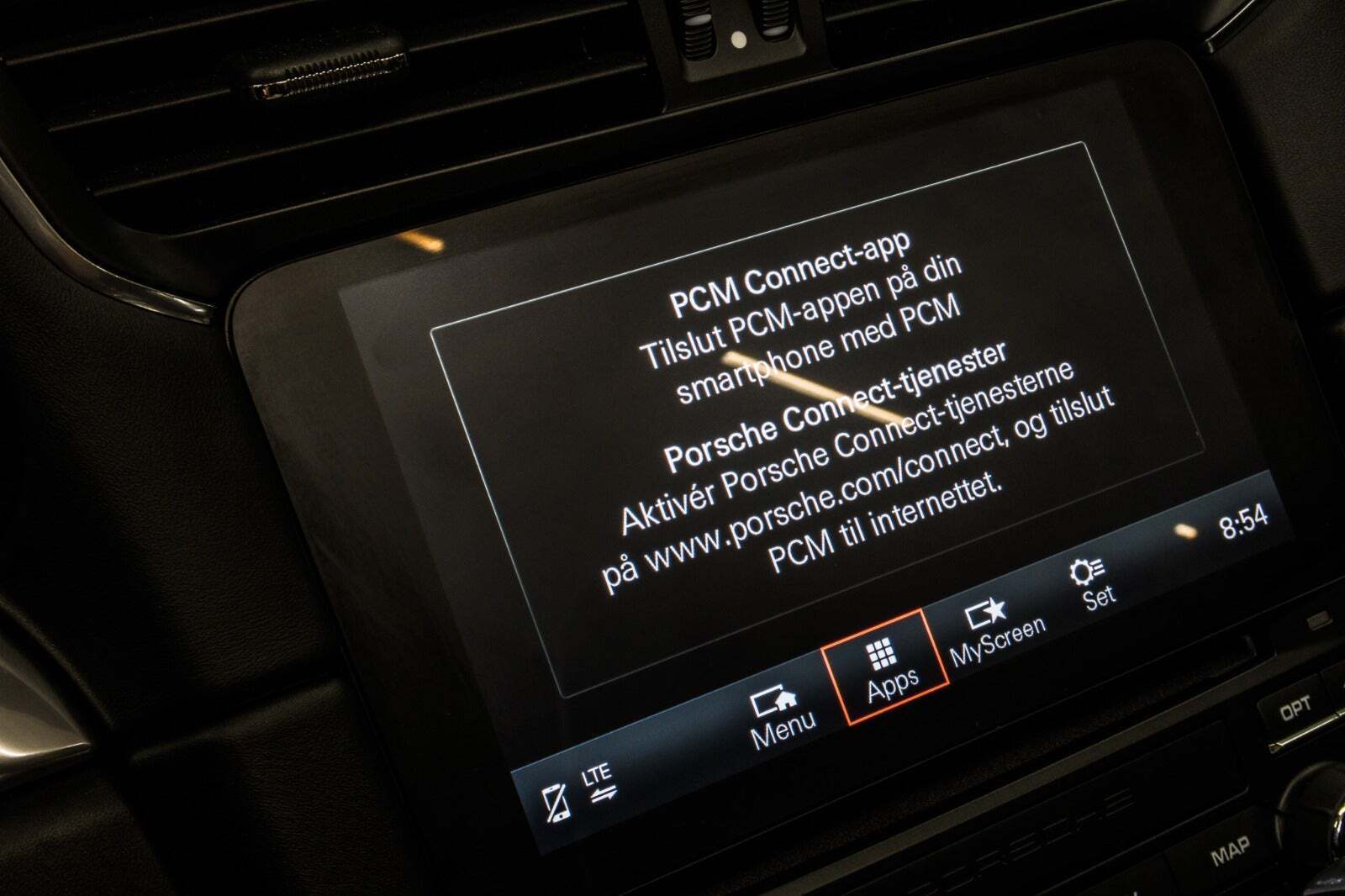 Sort Porsche 911 Turbo fra 2018