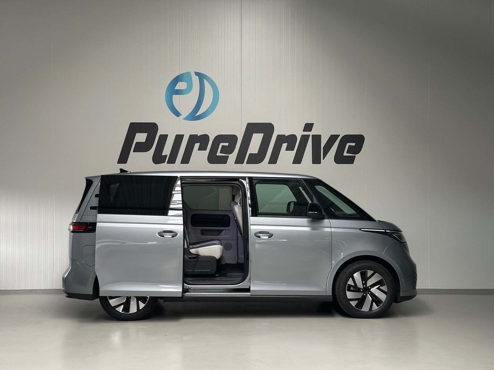 VW ID.Buzz 79 Style+ SWB