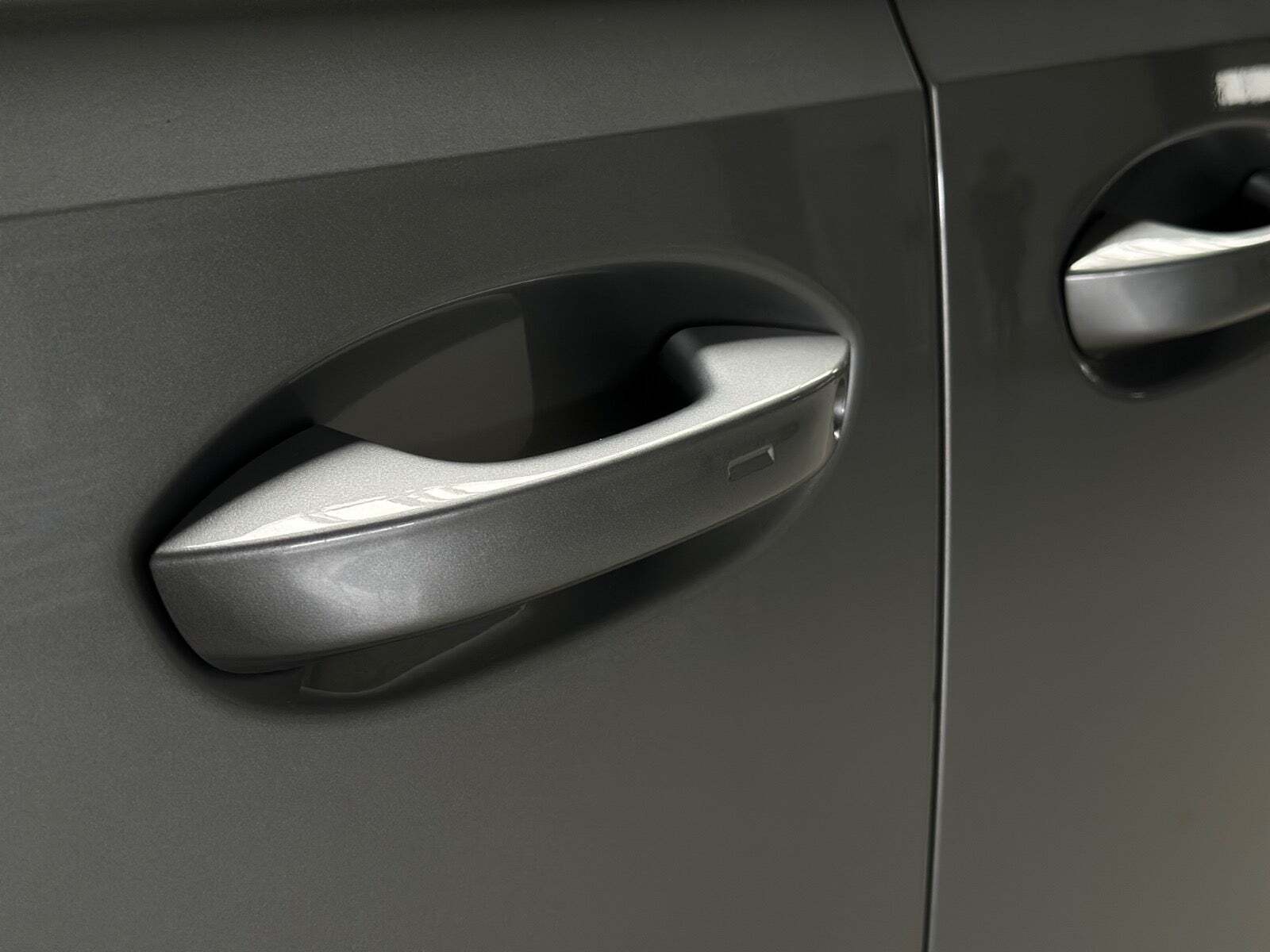 Sølv VW ID.Buzz fra 2026