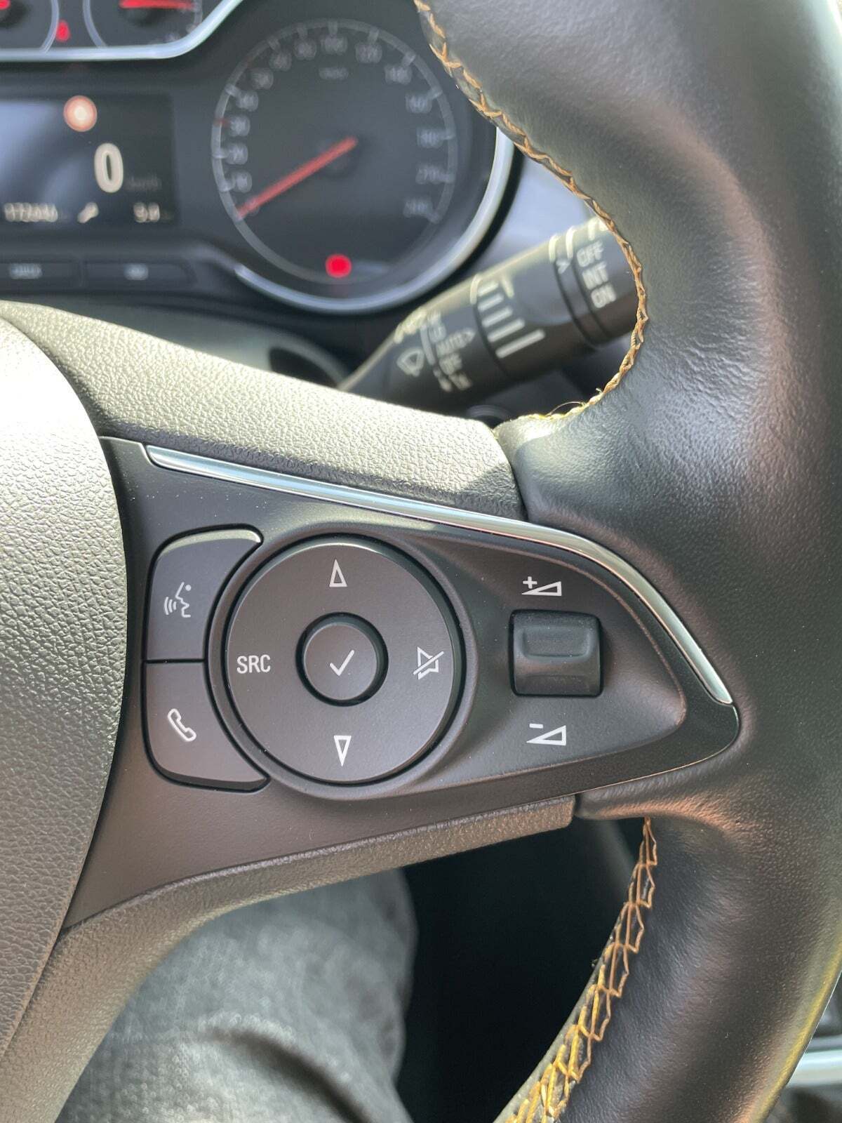 undefined Opel Crossland X fra 2017