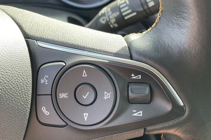 undefined Opel Crossland X fra 2017