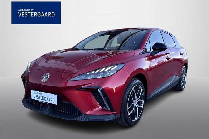 Rød MG 4 fra 2023 set udefra