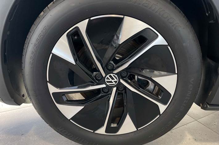 Sølv VW ID.4 fra 2024