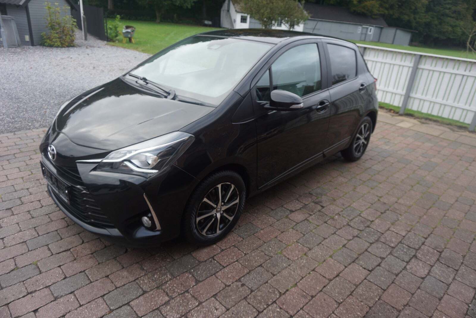 Toyota Yaris 1,5 VVT-iE T2 Premium