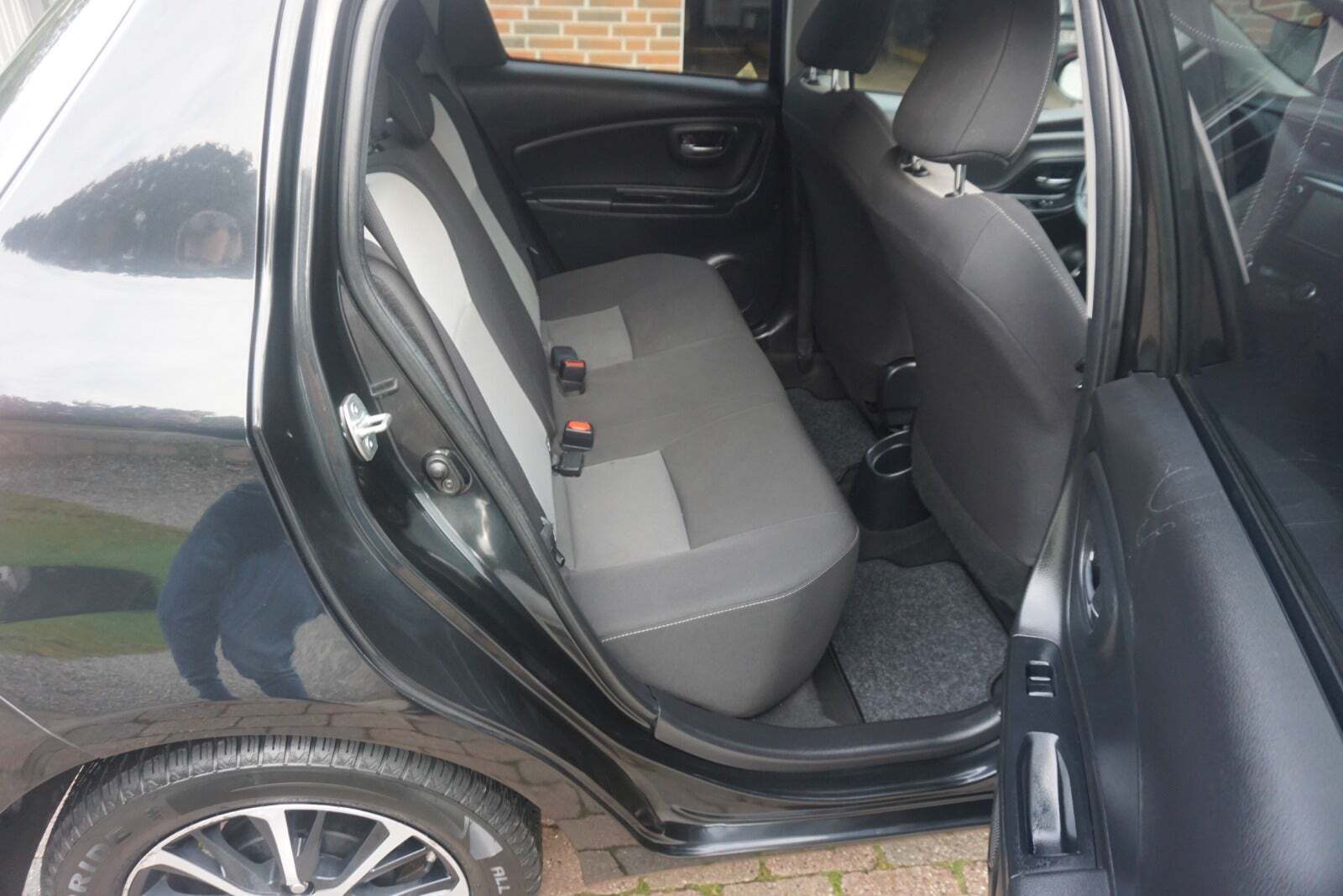 Toyota Yaris 1,5 VVT-iE T2 Premium