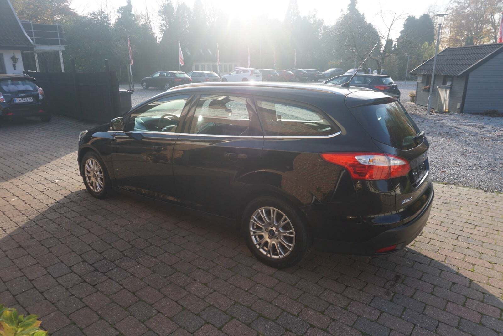 Sort Ford Focus fra 2012