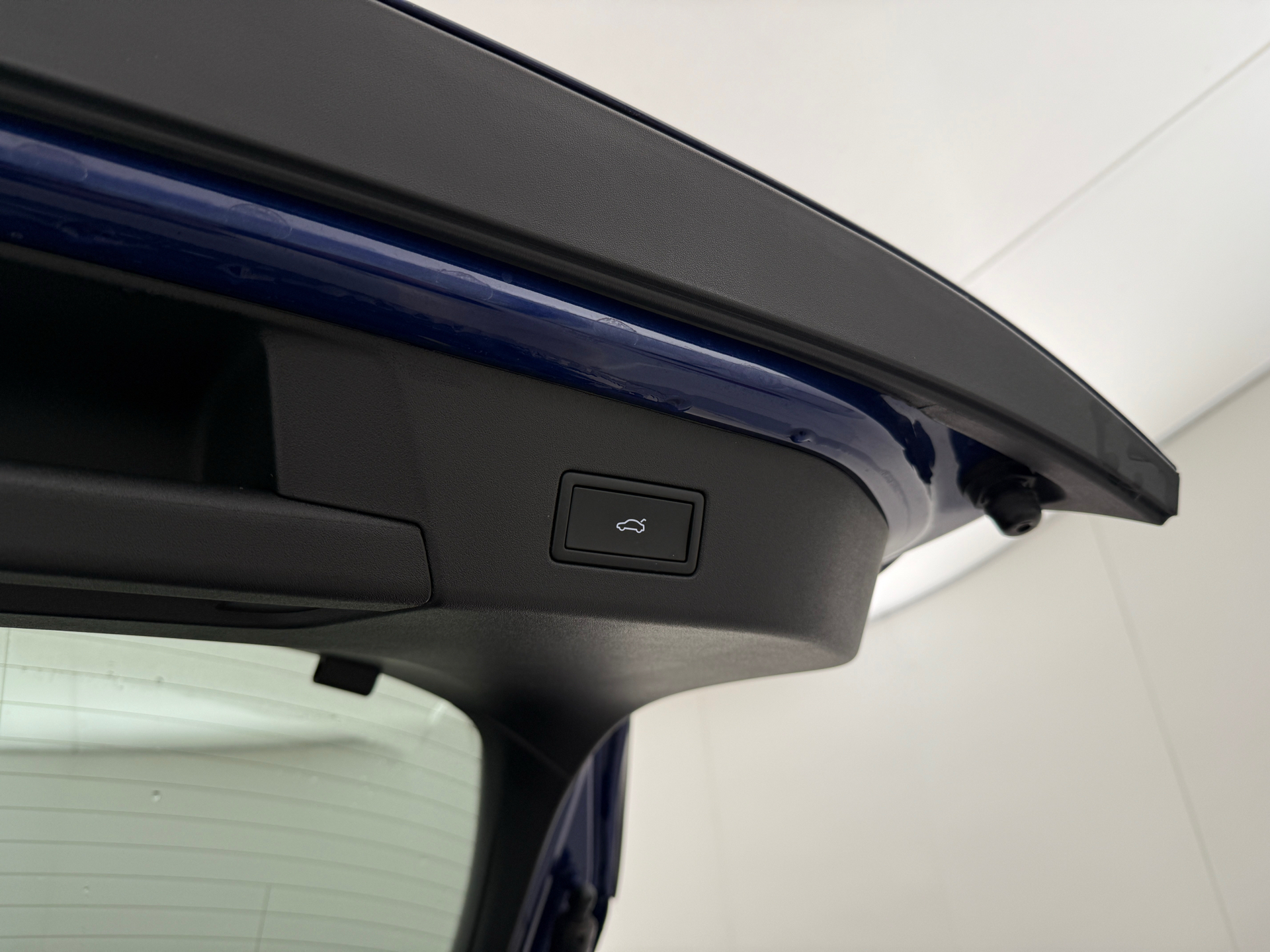 Blå VW ID.5 fra 2025