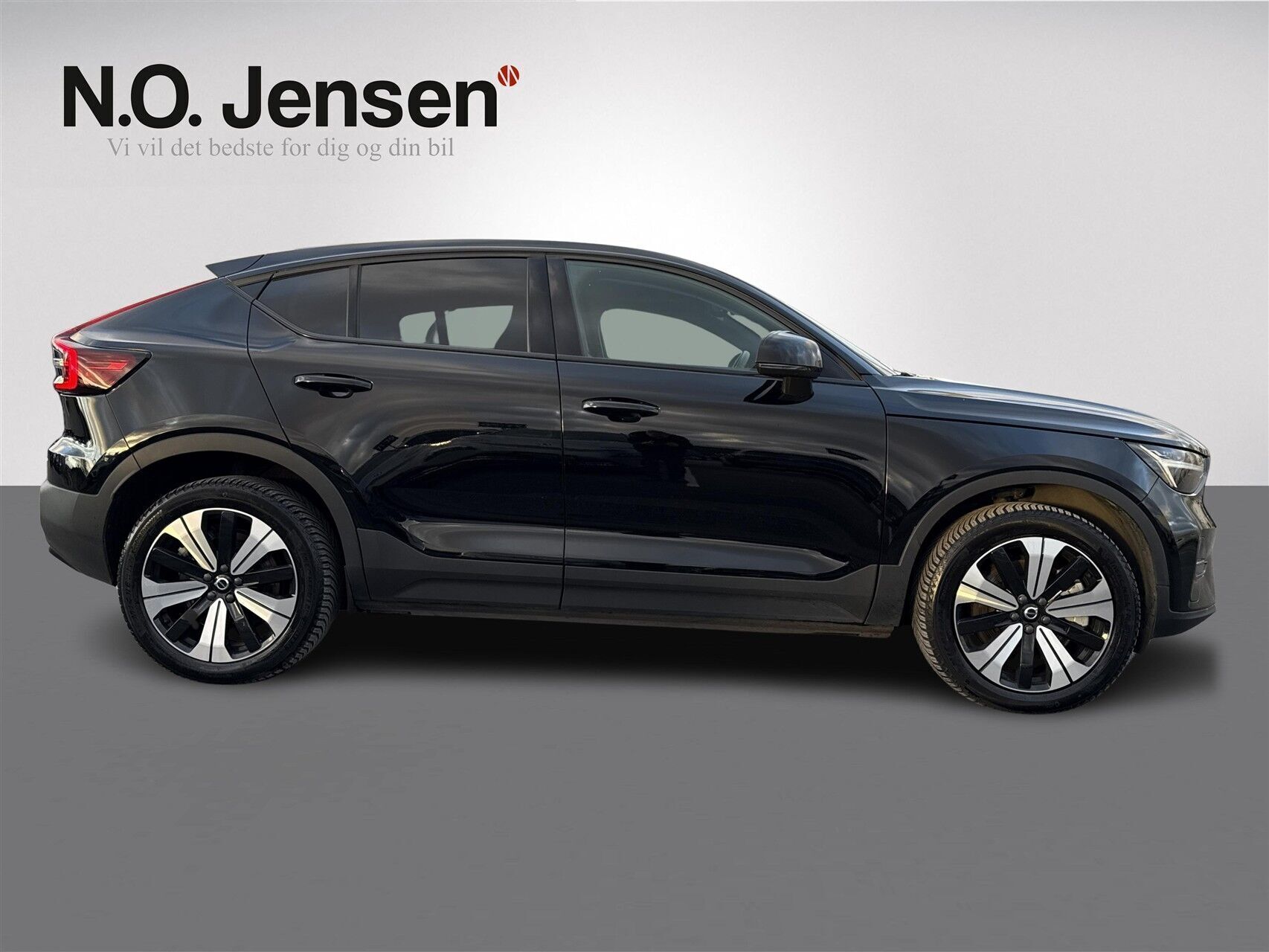 Volvo C40 P6 Recharge Plus 231HK 4d Aut.