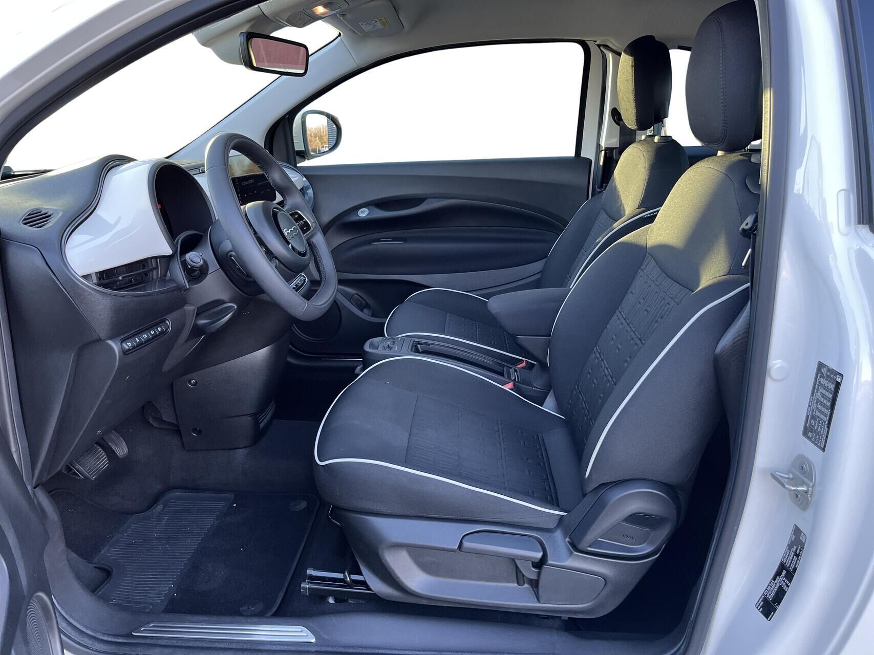 Fiat 500e 3+1 EL Icon 118HK 4d Aut.