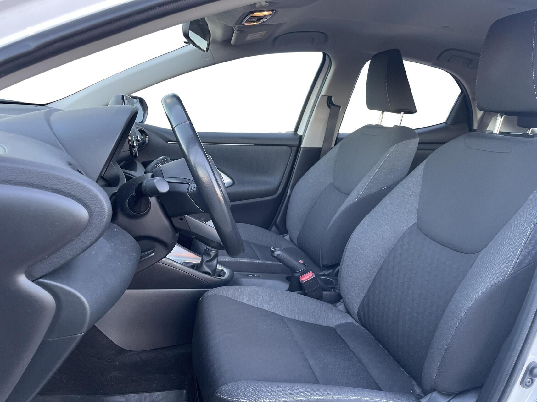 Toyota Yaris 1,5 VVT-I Active 125HK 5d 6g