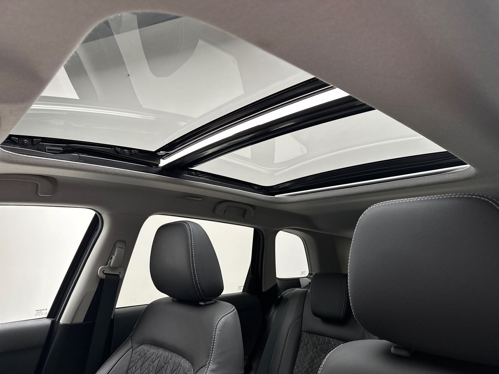 Sort Suzuki Vitara fra 2019