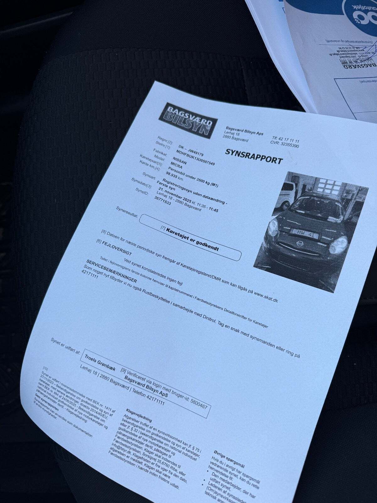 Rød Nissan Micra fra 2012