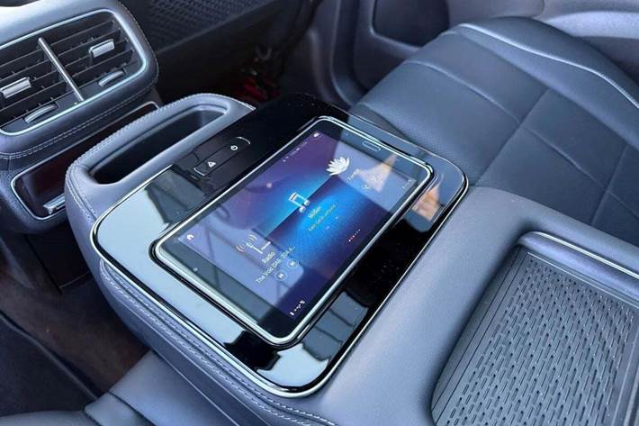 Hvid Mercedes GLE580 fra 2021