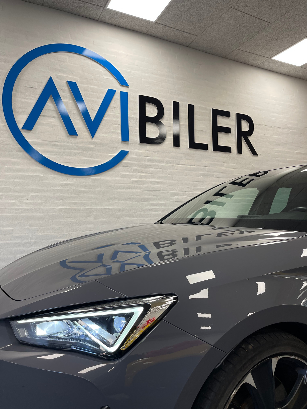 Grå Seat Leon fra 2021