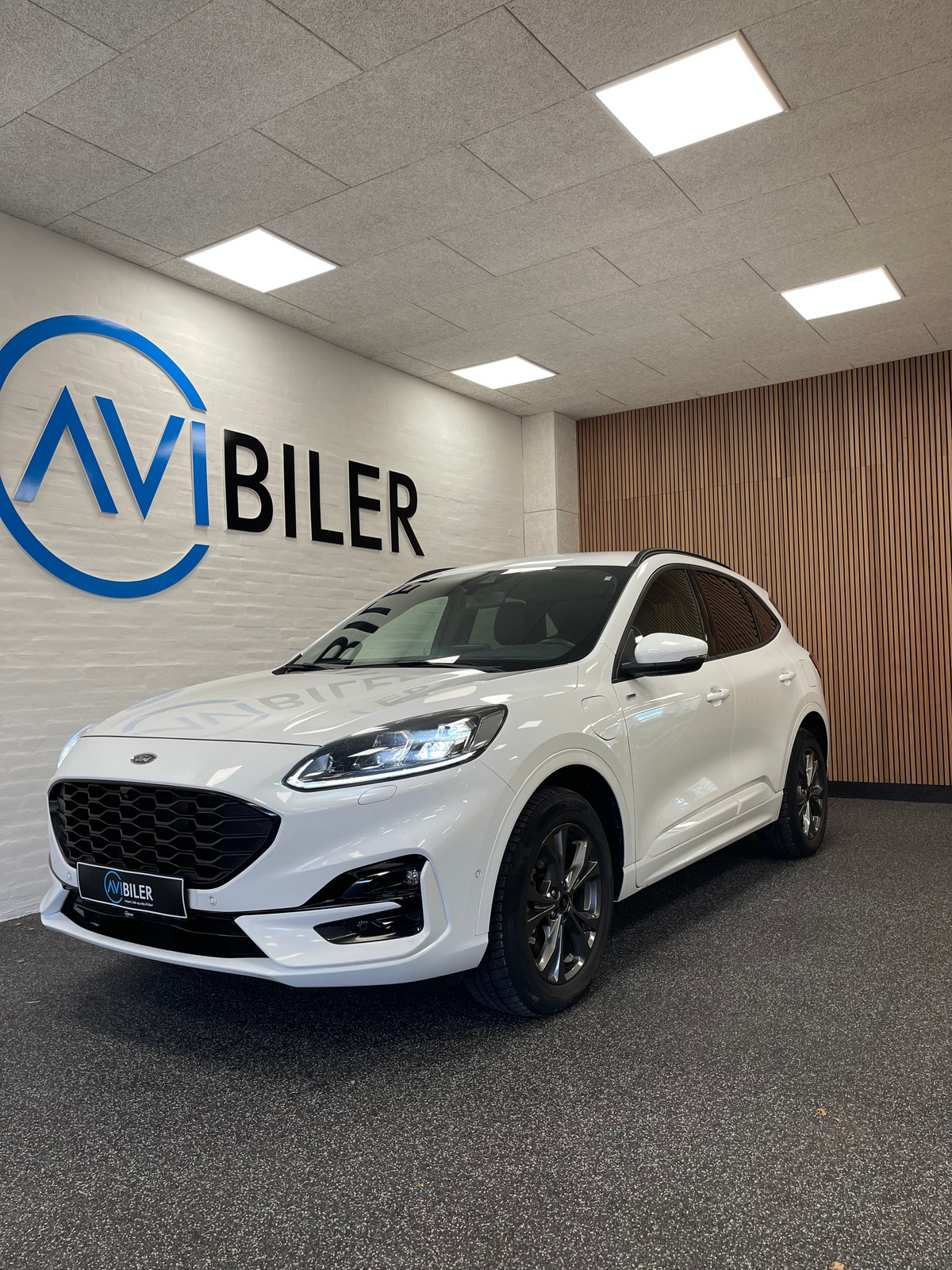 Ford Kuga 2,5 HEV ST-Line X CVT