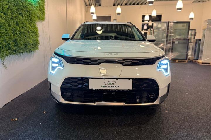 Hvid Kia Niro fra 2024