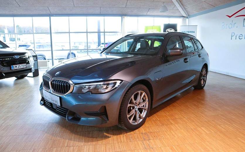 BMW 330e 2,0 Touring Sport Line aut.