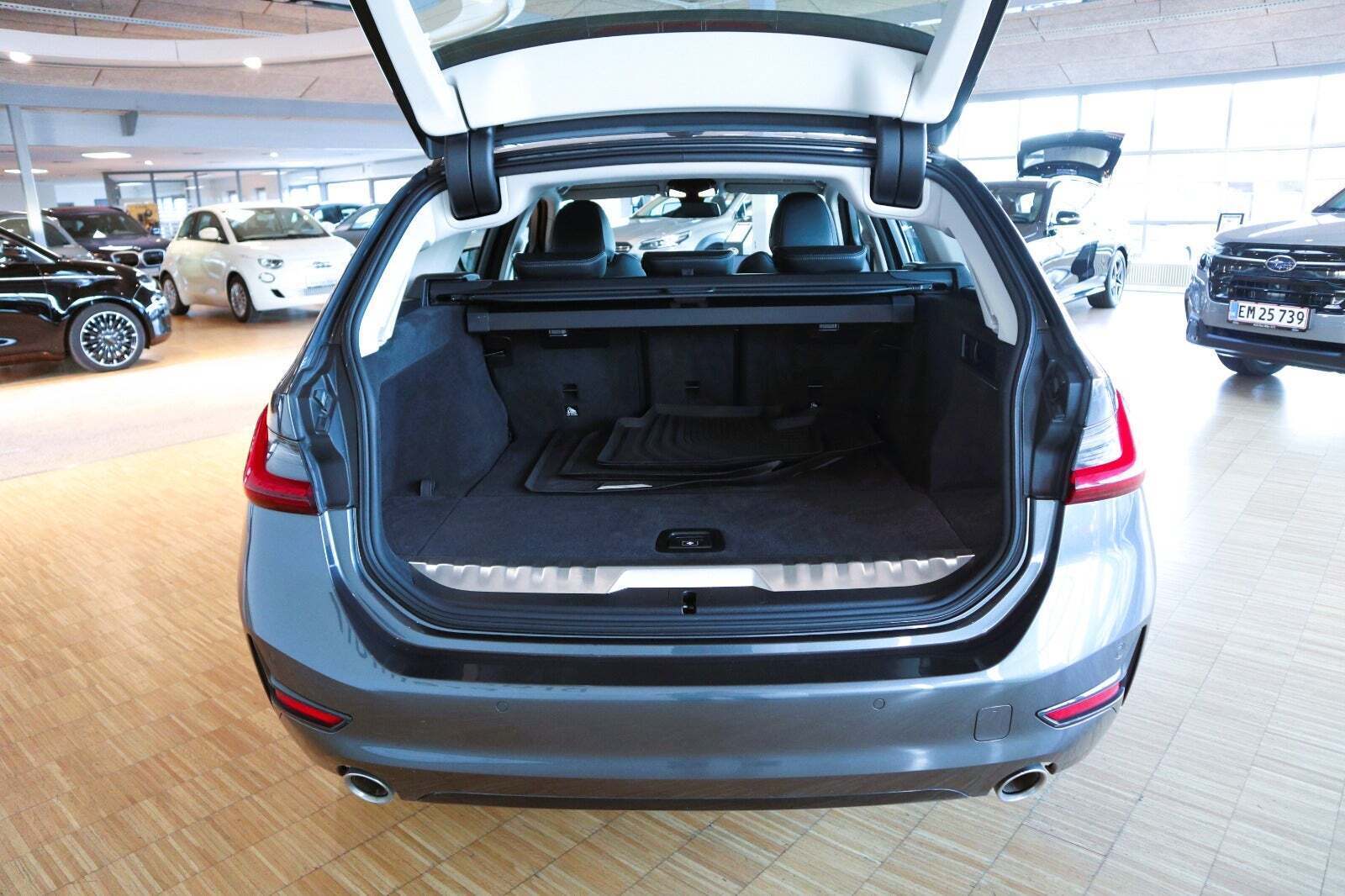 BMW 330e Touring Steptronic, 292hk, 2022