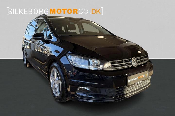 Sort VW Touran fra 2018