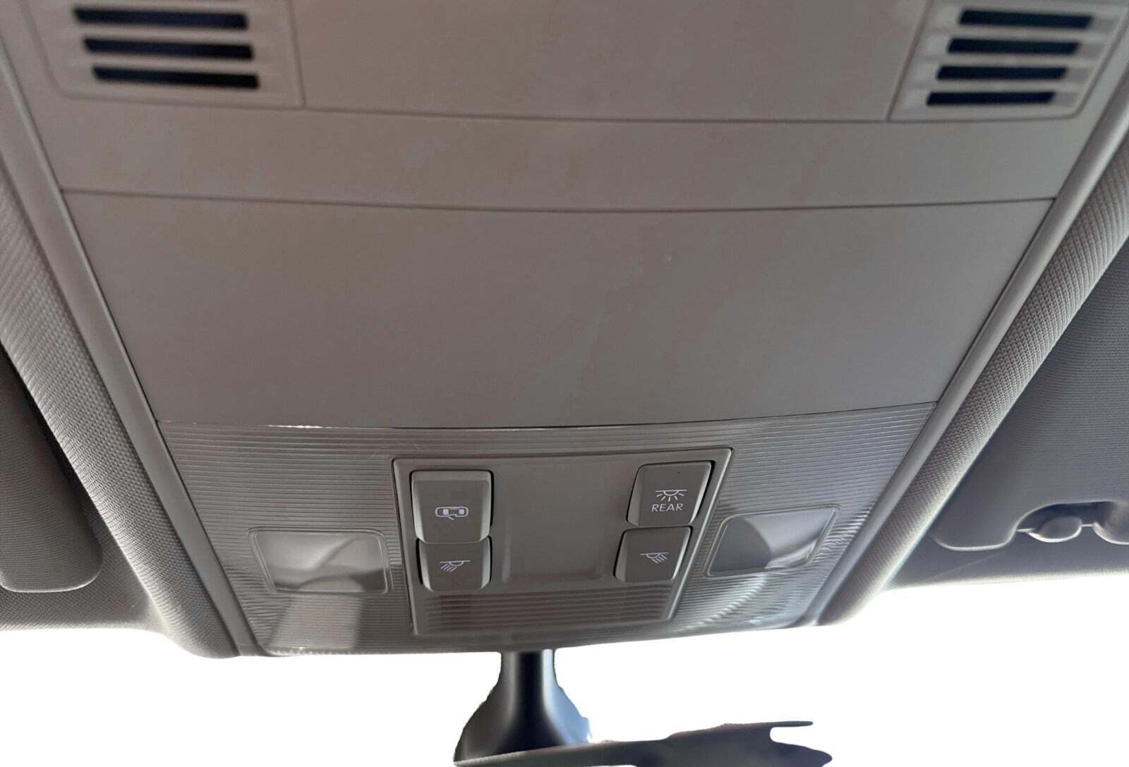 Sort VW Touran fra 2018