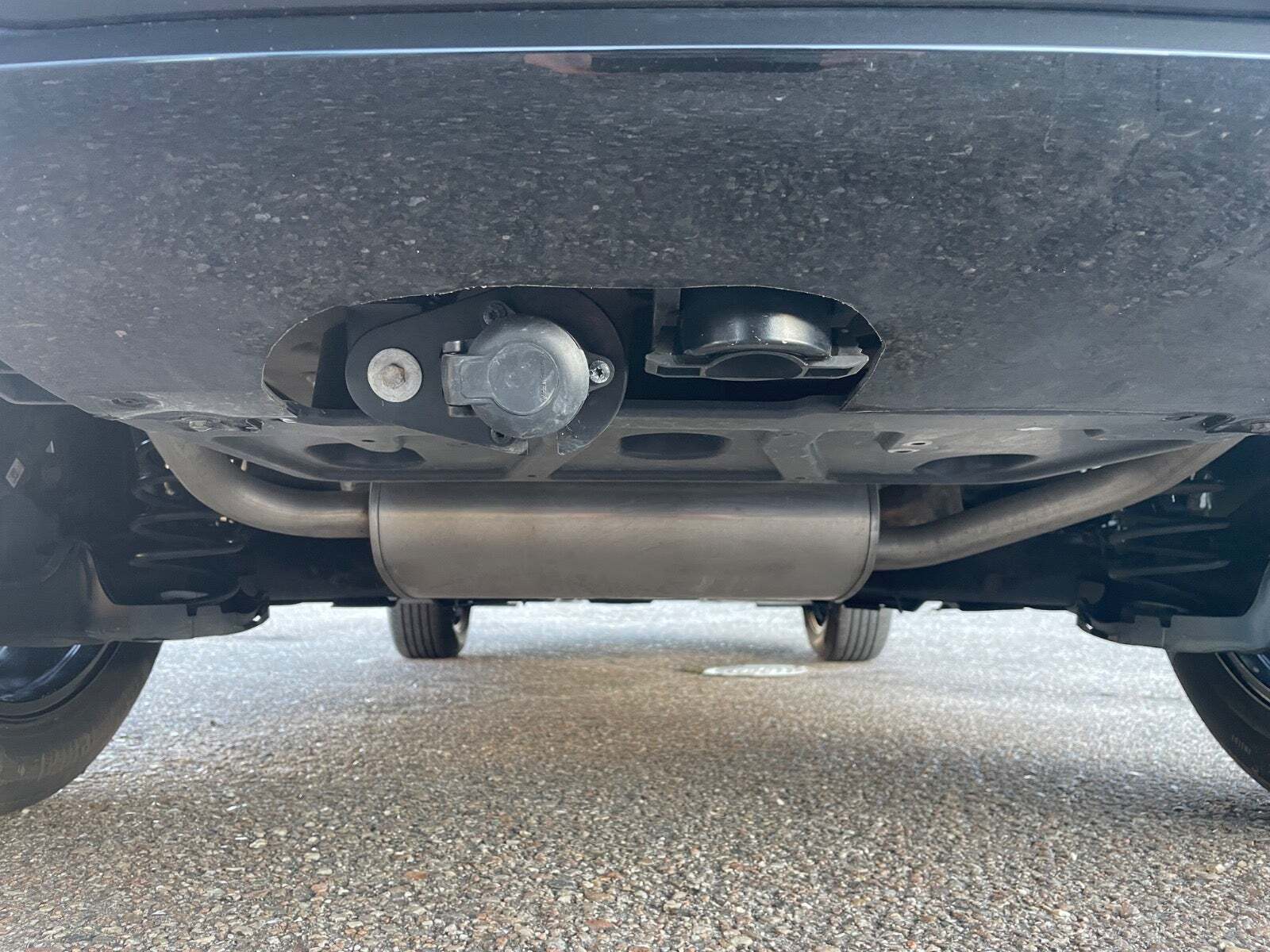 Hvid Peugeot 2008 fra 2024