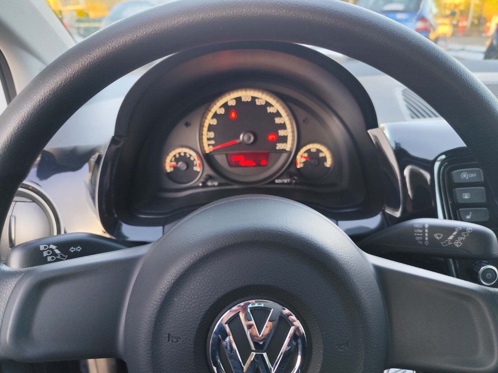 Blå VW UP! fra 2013