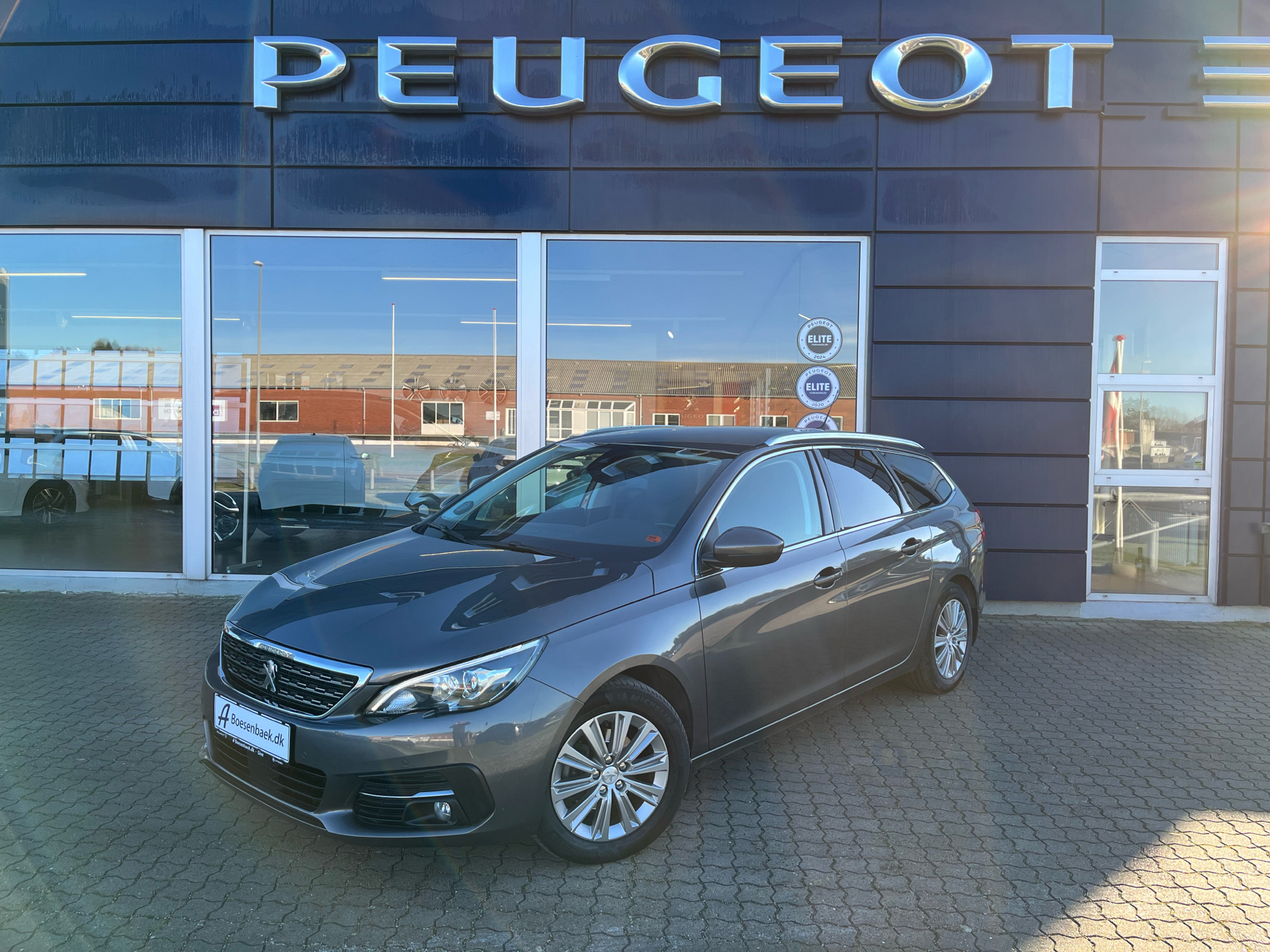 Peugeot 308 1,5 SW BlueHDi Edition 210+ EAT8 130HK Stc 8g Aut.