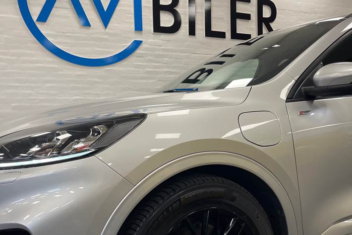 Sølv Ford Kuga fra 2020