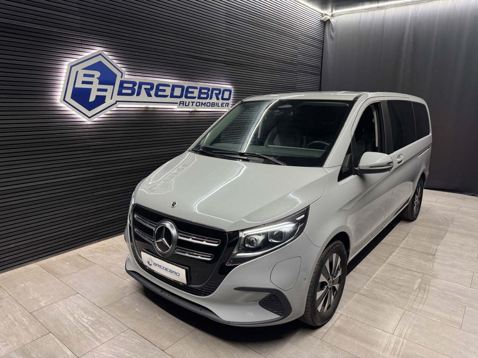 Mercedes EQV300 Avantgarde L