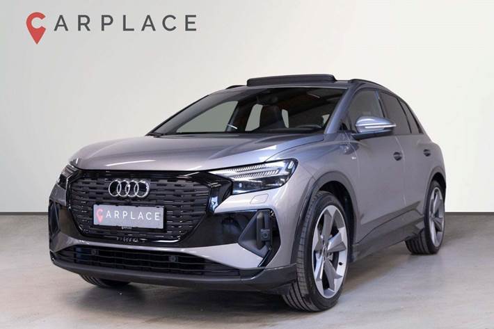 Grå Audi Q4 e-tron fra 2023 set udefra