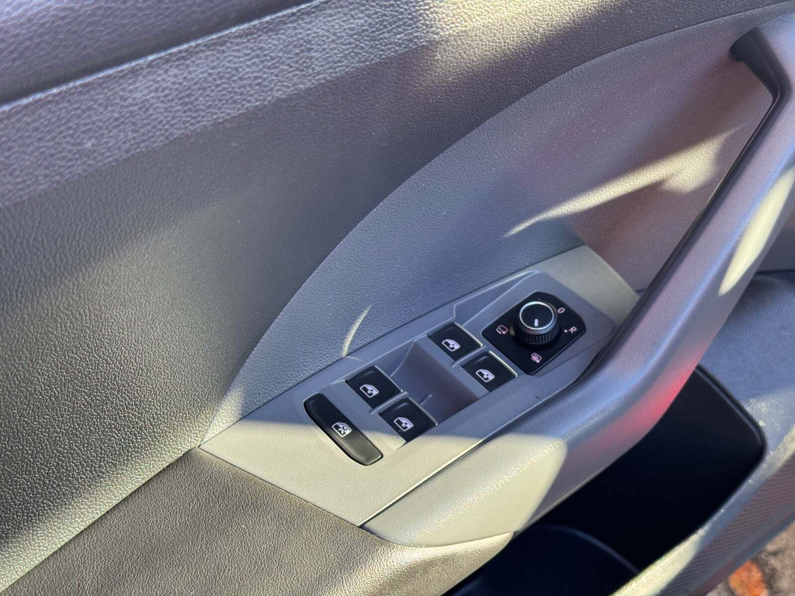 Rød VW T-Cross fra 2020