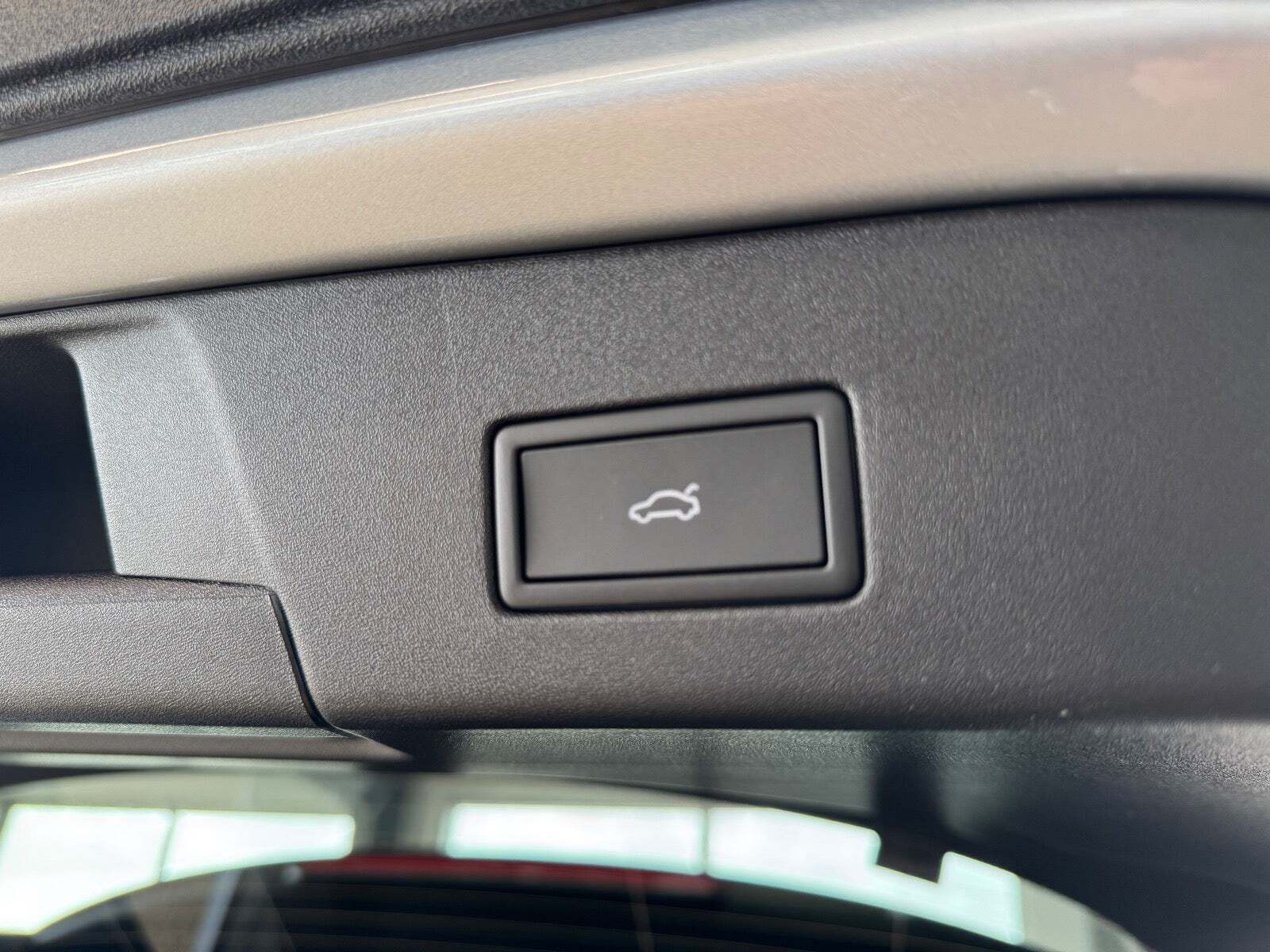 Sølv VW ID.4 fra 2025