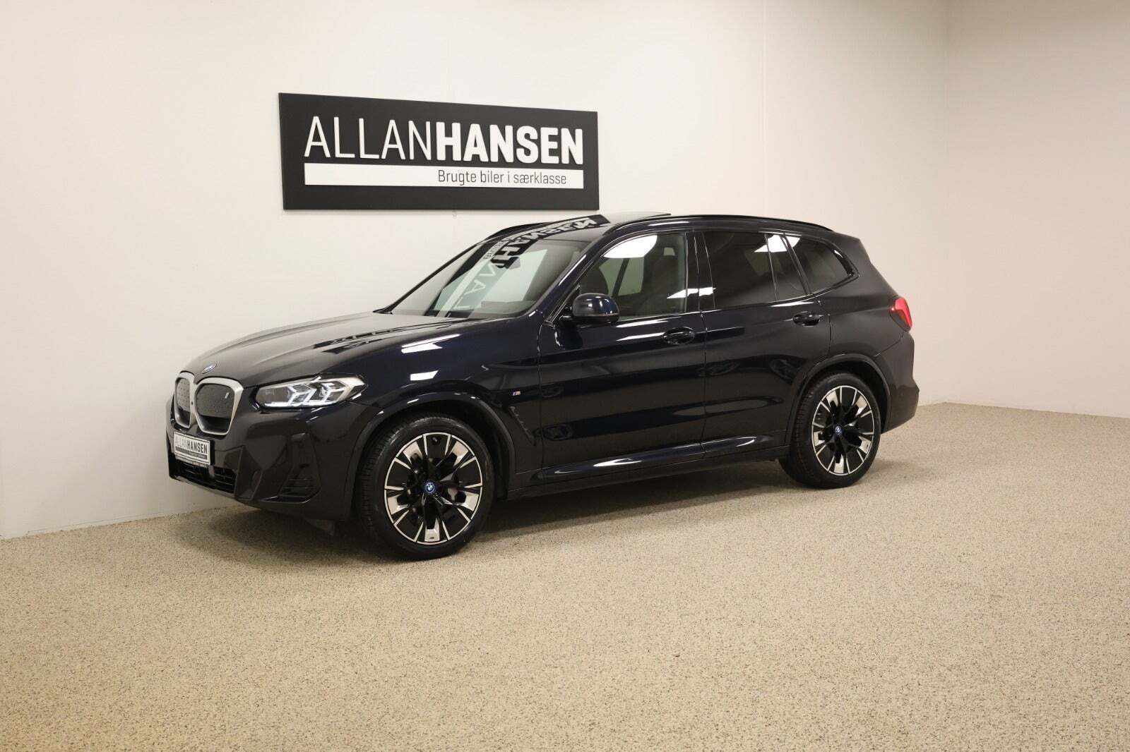 BMW iX3 Charged Plus M-Sport