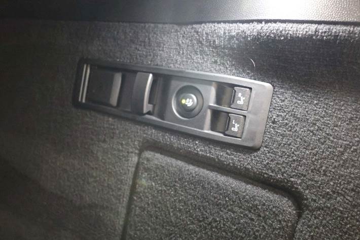 Sort BMW iX fra 2022