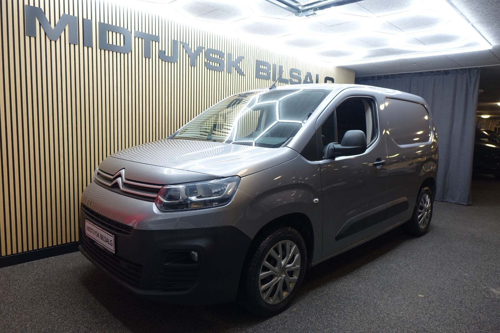 Citroën Berlingo 1,5 BlueHDi 100 L1 ProffLine Van
