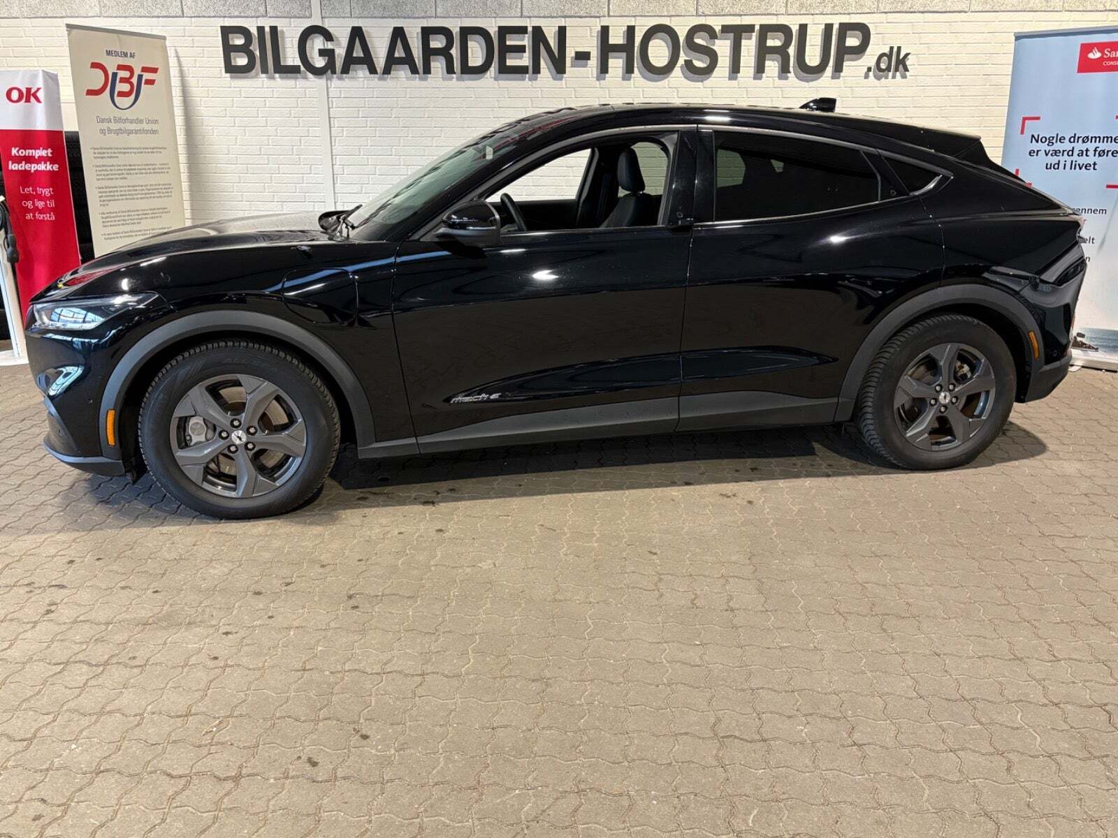 Ford Mustang Mach-E 98 Extended Range